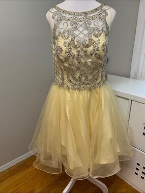 NWT Fiesta Fashion Yellow Beaded Tulle Homecoming Dress Size XL 53039